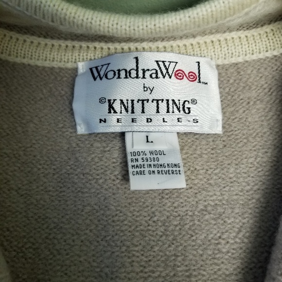 WondraWool by Knitting Needles Vintage Cardigan N5 - Picture 2 of 5